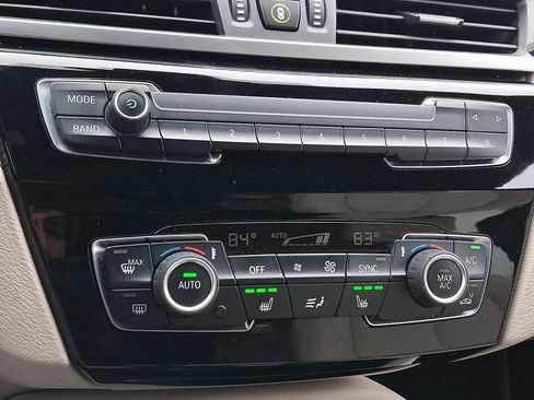 Used 2021 BMW X1 xDrive28i w/ Convenience Package image 16