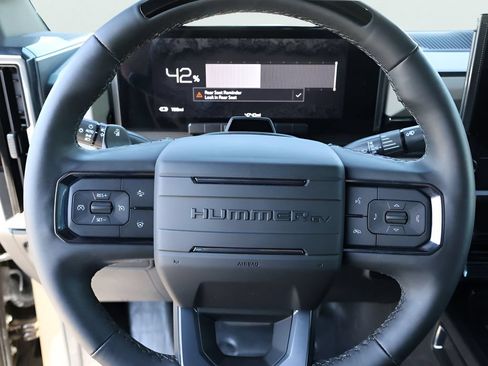 Used 2026 GMC Hummer EV 4x4 Crew Cab w/ Battery Pack, 24 Module Pack image 34