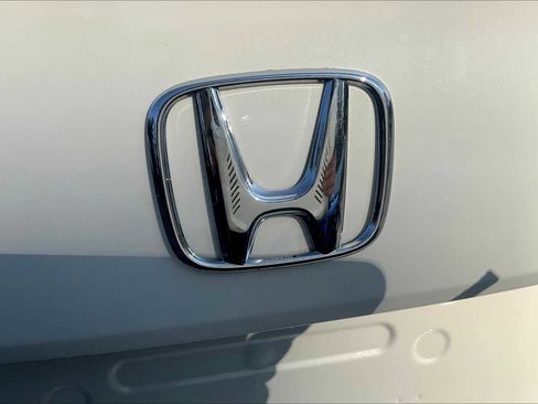 Used 2025 Honda Civic Sport image 9