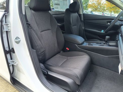 New 2025 Honda Accord SE image 12