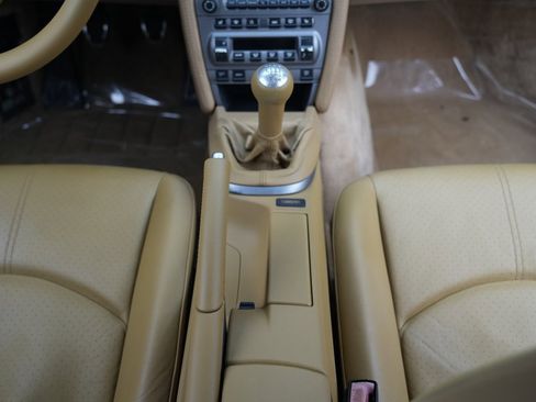 Used 2006 Porsche 911 Carrera 4 image 39
