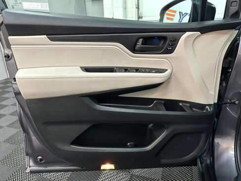 Used 2026 Honda Odyssey EX-L image 16