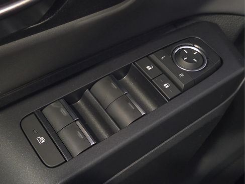 New 2026 Toyota RAV4 XSE AWD/4WD image 18