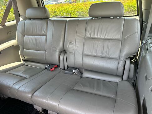 Used 2003 Toyota Sequoia SR5 w/ Preferred Pkg AWD/4WD image 17