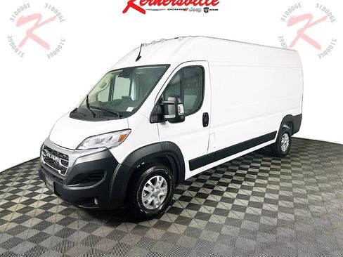 New 2025 RAM ProMaster 3500 w/ Quick Order Package 22G SLT image 3