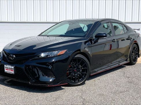 Used 2023 Toyota Camry TRD w/ TRD Package w/JBL Audio FWD image 2