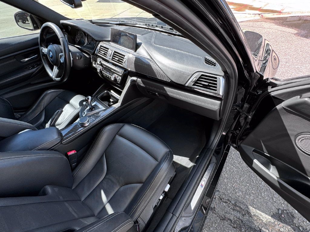 Used 2018 BMW M3 RWD image 36