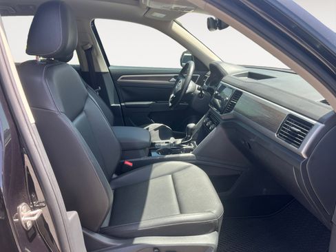 Used 2018 Volkswagen Atlas SEL FWD image 15