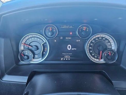 Used 2016 RAM 1500 Laramie w/ Convenience Group AWD/4WD image 15