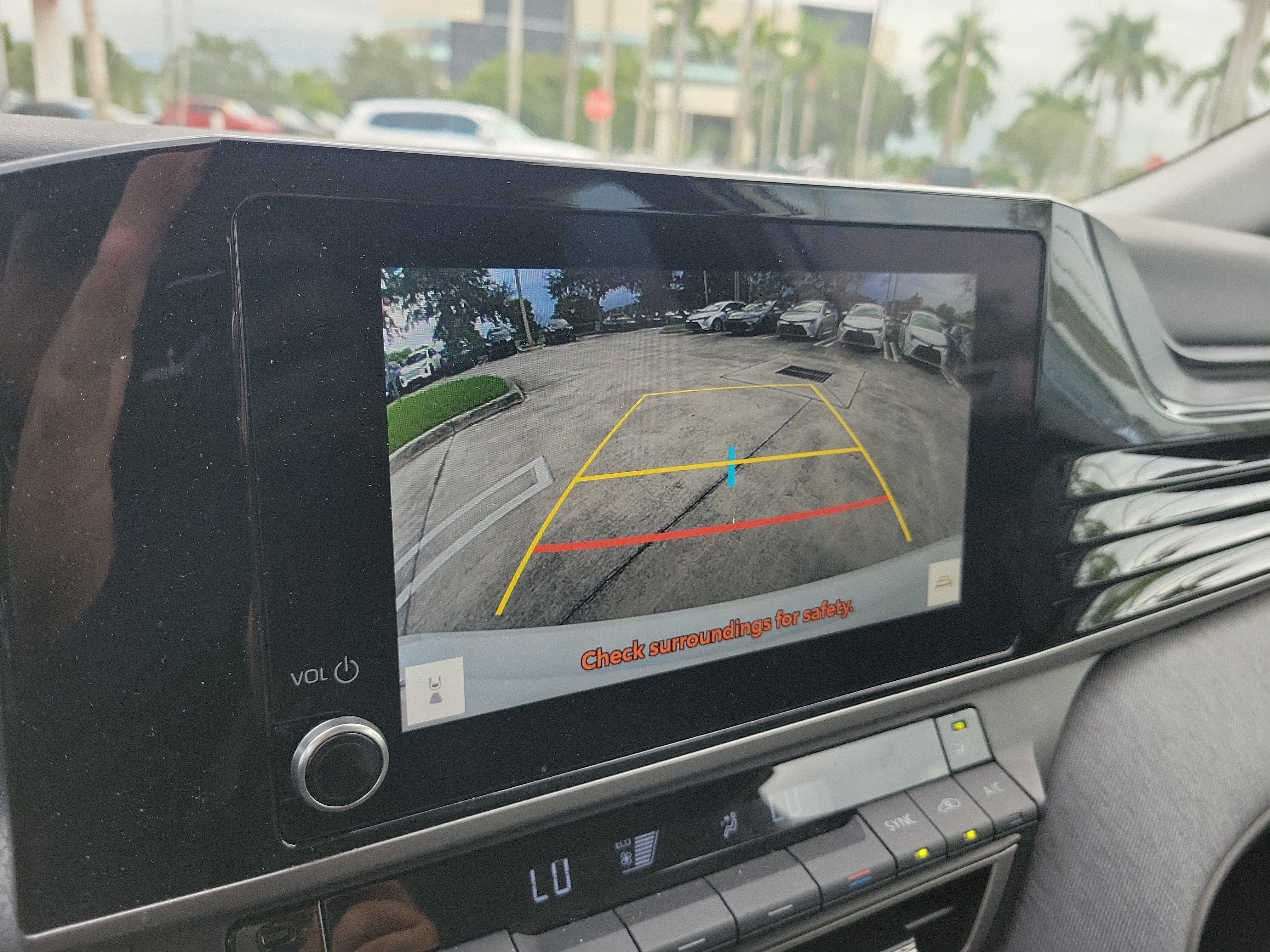 Used 2026 Toyota Camry LE FWD image 31