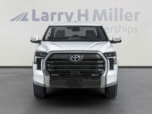 New 2026 Toyota Tundra Limited AWD/4WD image 7