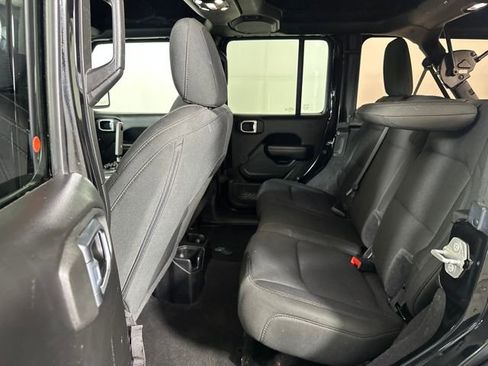 Used 2021 Jeep Wrangler Unlimited Sport image 25