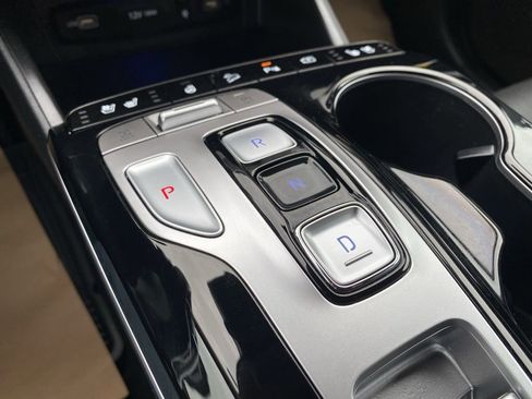 Certified 2023 Hyundai Tucson Limited AWD/4WD image 18