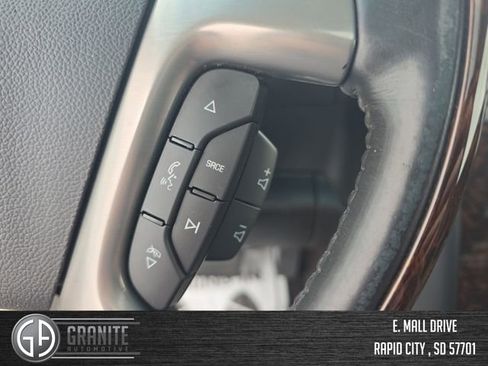 Used 2011 GMC Yukon Denali AWD/4WD image 33