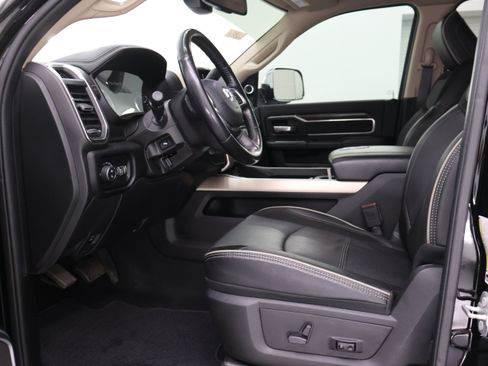 Used 2022 RAM 2500 Laramie AWD/4WD image 8