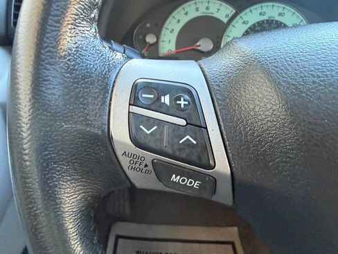 Used 2011 Toyota Camry SE w/ SE Extra-Value Pkg #1 FWD image 16