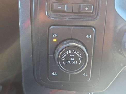 Used 2022 Ford F150 Lariat w/ Equipment Group 502A High AWD/4WD image 15