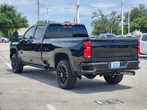 Used 2026 Chevrolet Silverado 3500 High Country w/ High Country Premium Package AWD/4WD image 5