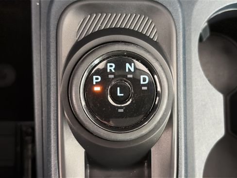 Used 2022 Ford Maverick Lariat w/ Lariat Luxury Package FWD image 31
