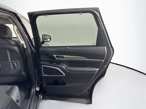 Used 2022 Kia Telluride EX w/ EX Premium Package image 34
