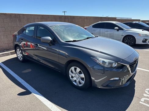 Used 2015 MAZDA MAZDA3 i Sport image 2