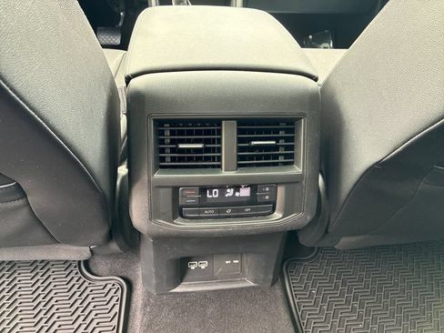 Used 2021 Volkswagen Atlas SE w/ Panoramic Sunroof Package AWD/4WD image 21