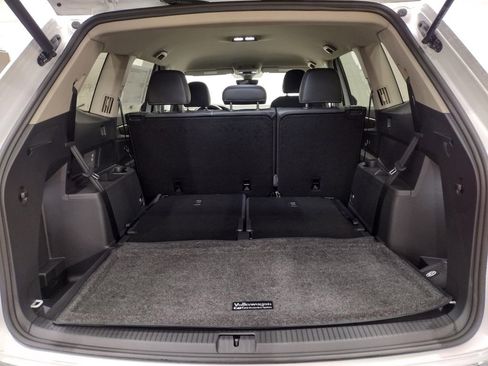 New 2026 Volkswagen Atlas SE image 17