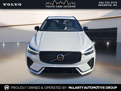 New 2026 Volvo XC60 B5 Core w/ Protection Package Premier AWD/4WD image 2
