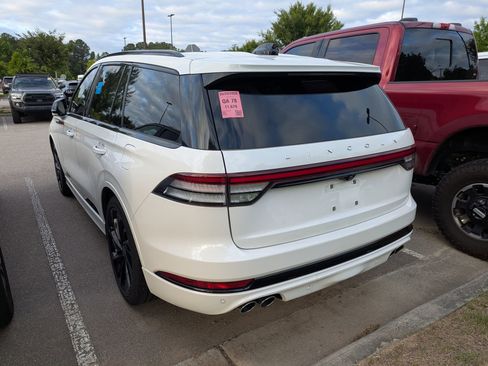 Used 2025 Lincoln Aviator Reserve w/ Equipment Group 201A AWD/4WD image 4