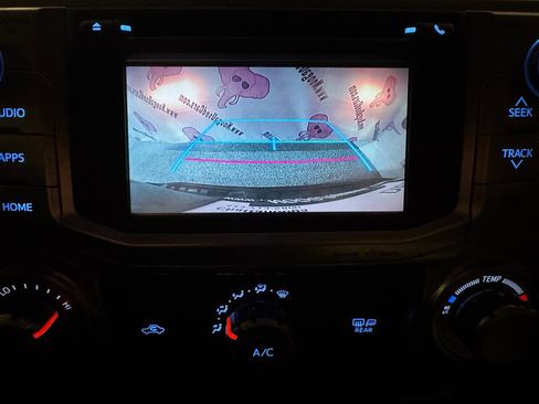 Used 2018 Toyota 4Runner SR5 image 28