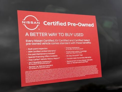 Certified 2025 Nissan Pathfinder SL image 11