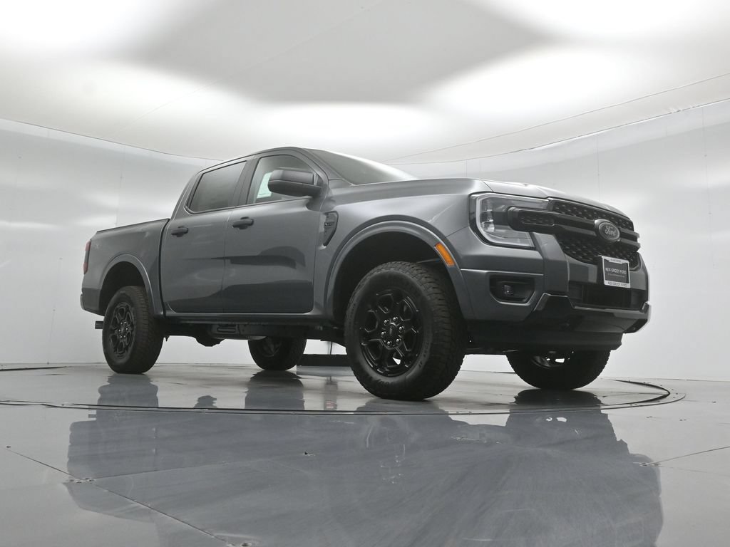New 2026 Ford Ranger XLT w/ Black Appearance Package AWD/4WD image 41