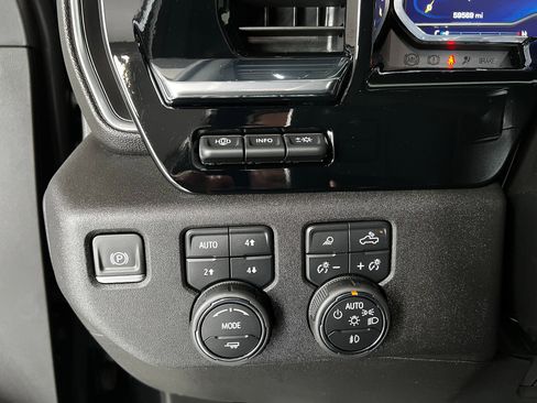 Used 2024 Chevrolet Silverado 3500 High Country w/ High Country Premium Package AWD/4WD image 16