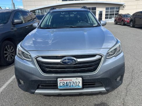 Used 2020 Subaru Outback Limited AWD/4WD image 2