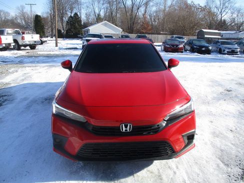 Used 2022 Honda Civic EX image 8