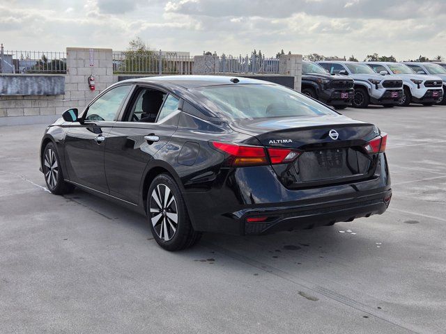 Used 2021 Nissan Altima 2.5 SV FWD image 7