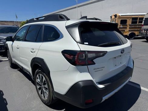 Used 2024 Subaru Outback Limited AWD/4WD image 4