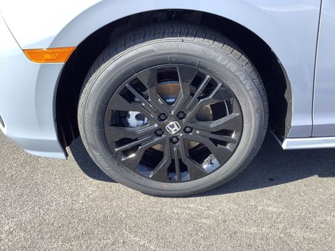 New 2026 Honda Odyssey Sport-L image 10