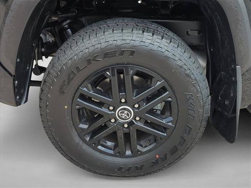 Used 2024 Toyota Tundra SR5 w/ SR5 Convenience Package AWD/4WD image 9