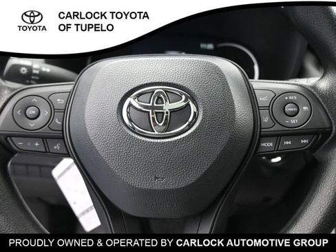 Used 2025 Toyota RAV4 XLE w/ Convenience Package image 18