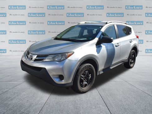 Used 2013 Toyota RAV4 LE AWD/4WD image 16
