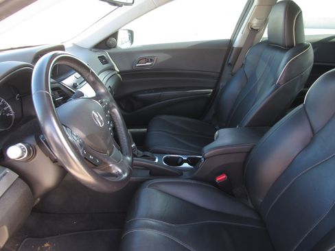 Used 2021 Acura ILX w/ Premium Package image 10