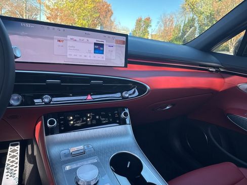 New 2026 Genesis GV70 2.5T Sport Prestige image 18