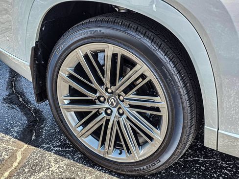 Used 2026 Lexus TX 350 AWD w/ Technology Package image 9