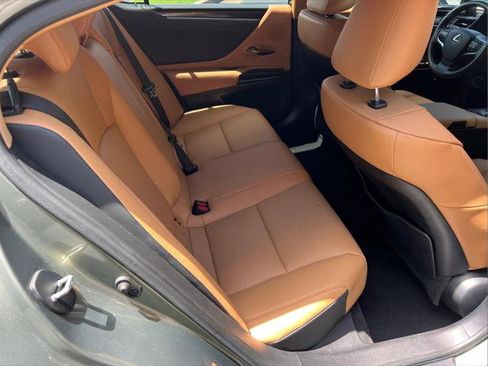 Certified 2023 Lexus ES 350 w/ Accessory Package (Z2) FWD image 13