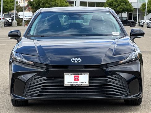 Certified 2025 Toyota Camry LE FWD image 10