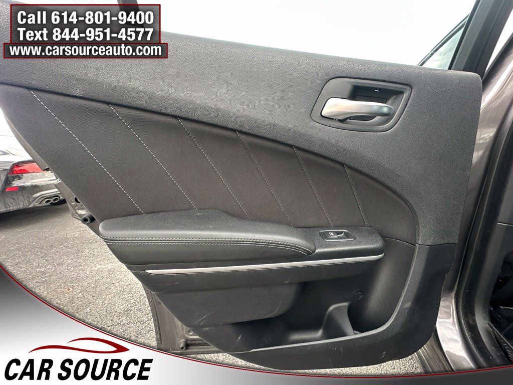 Used 2020 Dodge Charger SXT RWD image 19