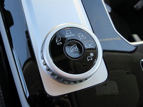 New 2026 Mitsubishi Outlander SEL image 20