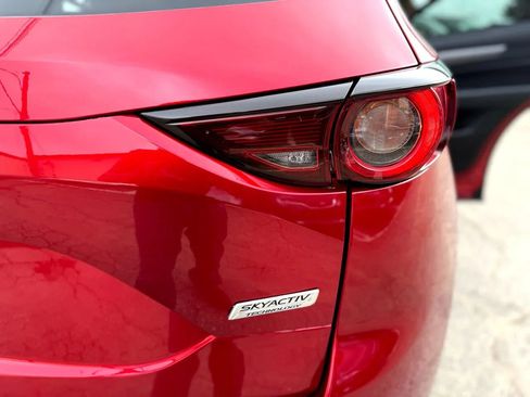 Used 2019 MAZDA CX-5 Touring image 31