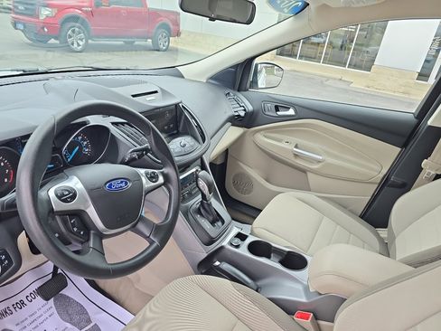 Used 2015 Ford Escape SE w/ Equipment Group 201A image 14